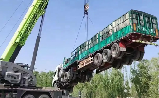 崇明区道路脱困救援案例
